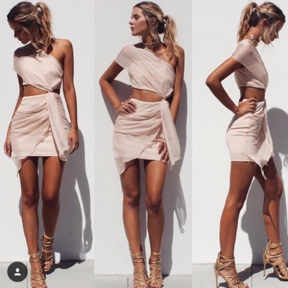 NWT Sabo Skirt Blush Zuri Dress